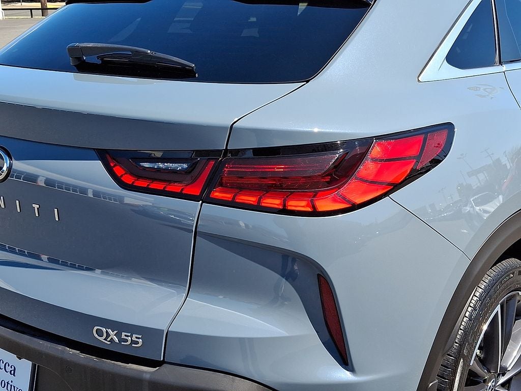2023 INFINITI QX55 LUXE