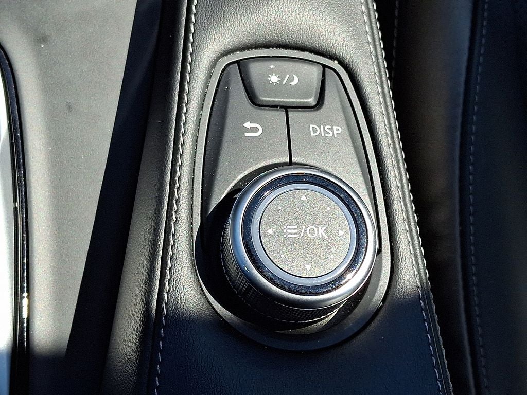 2023 INFINITI QX55 LUXE
