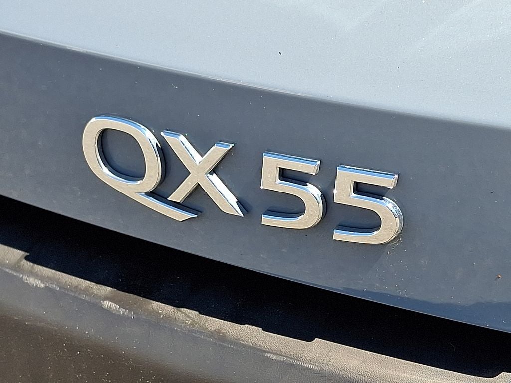 2023 INFINITI QX55 LUXE