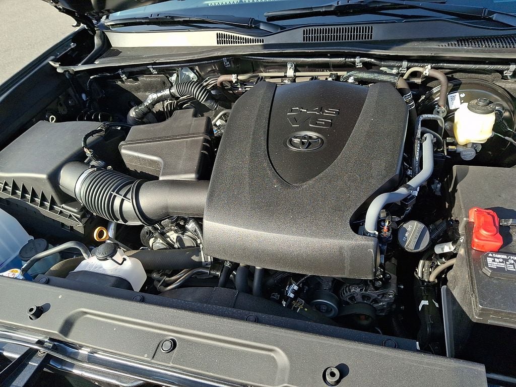 2023 Toyota Tacoma SR V6