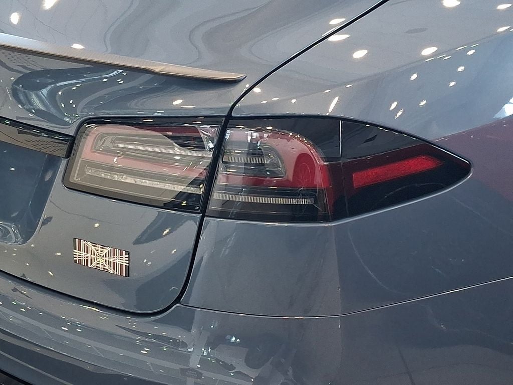 2026 Tesla Model S Plaid