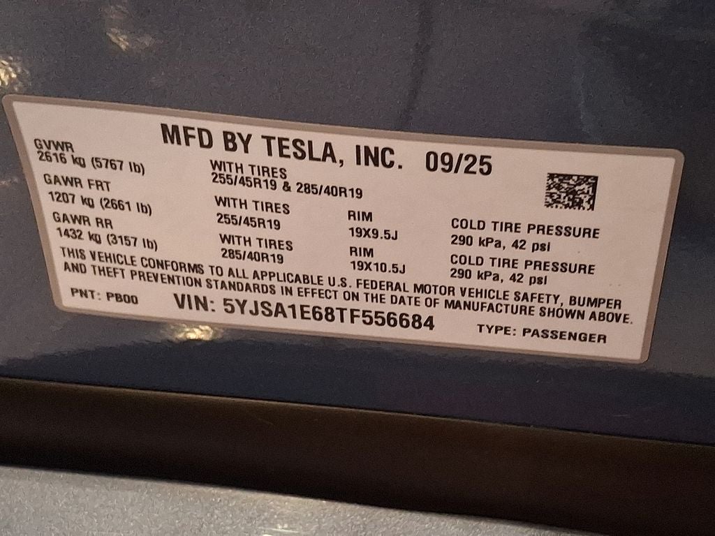 2026 Tesla Model S Plaid