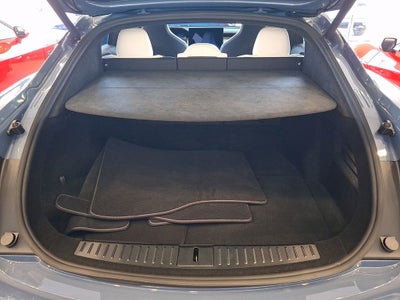 2026 Tesla Model S Plaid