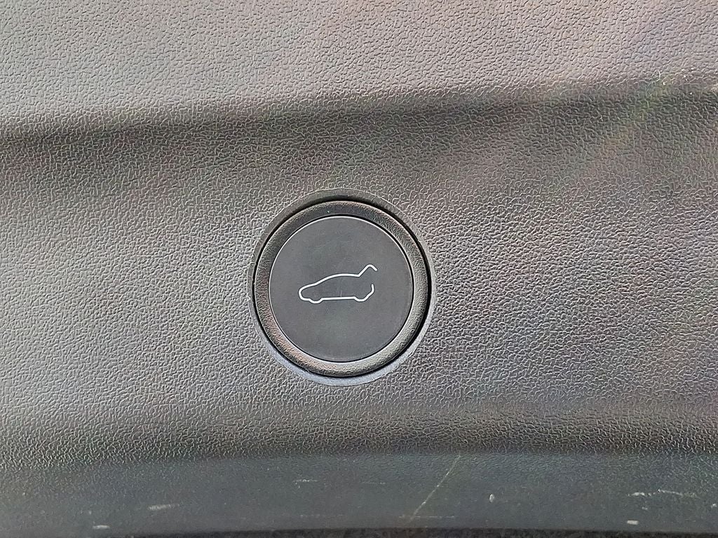 2020 Tesla Model Y Performance