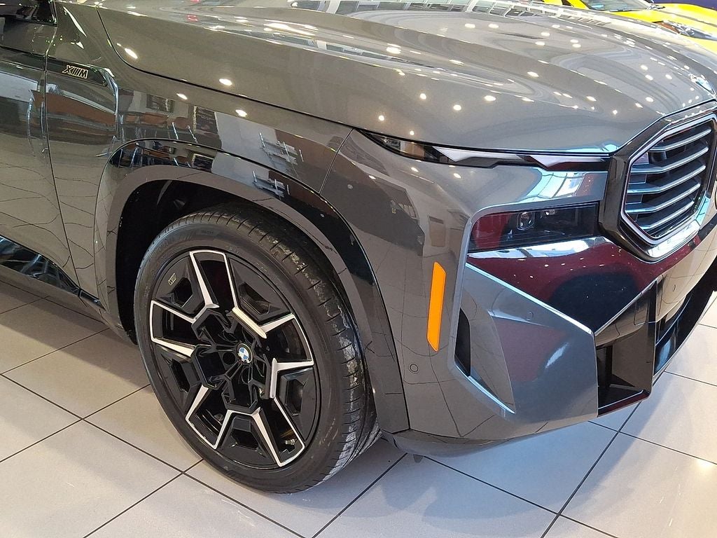 2023 BMW XM Base