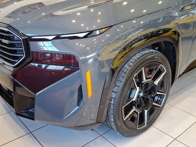 2023 BMW XM Base