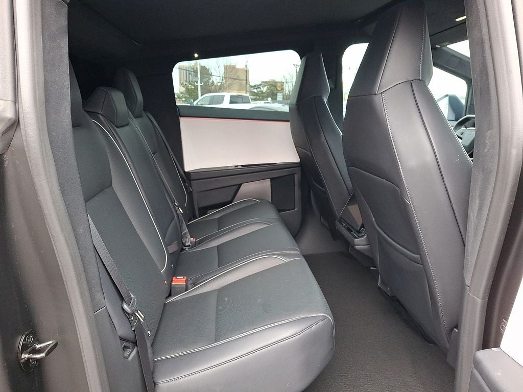 2024 Tesla Cybertruck Cyberbeast