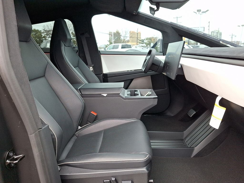 2024 Tesla Cybertruck Cyberbeast