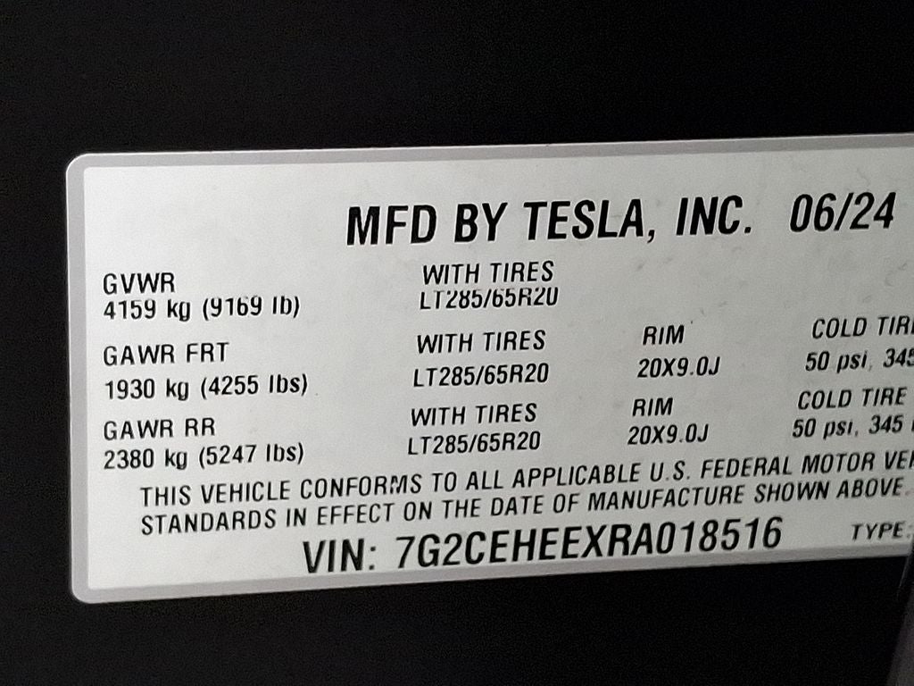 2024 Tesla Cybertruck Cyberbeast