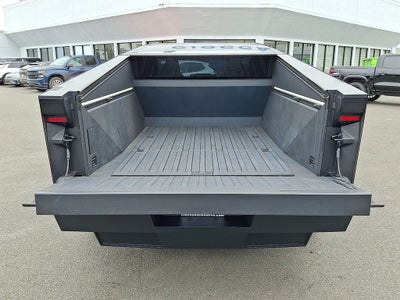 2024 Tesla Cybertruck Cyberbeast