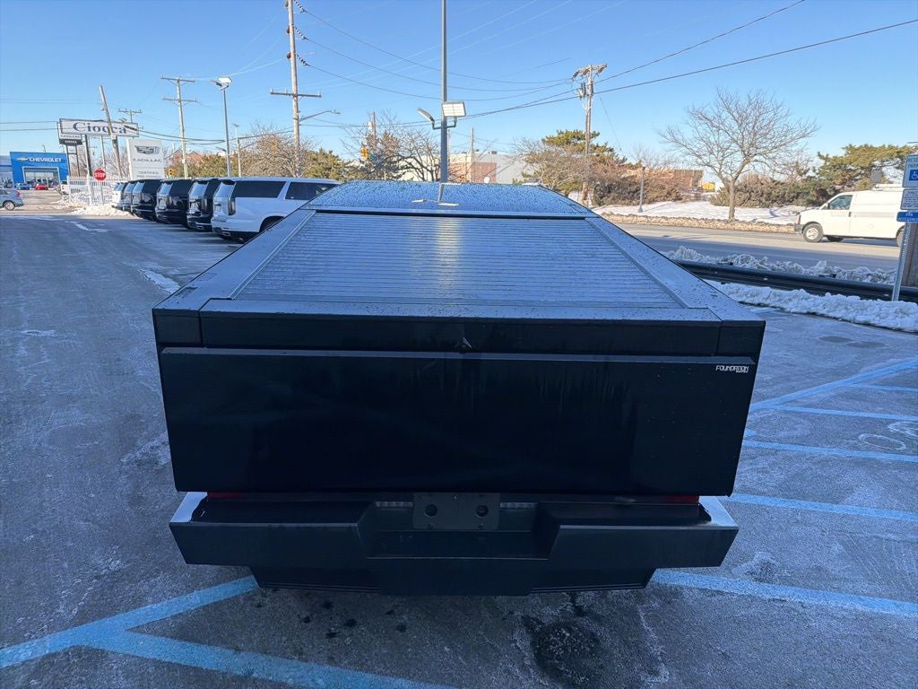 2024 Tesla Cybertruck Cyberbeast