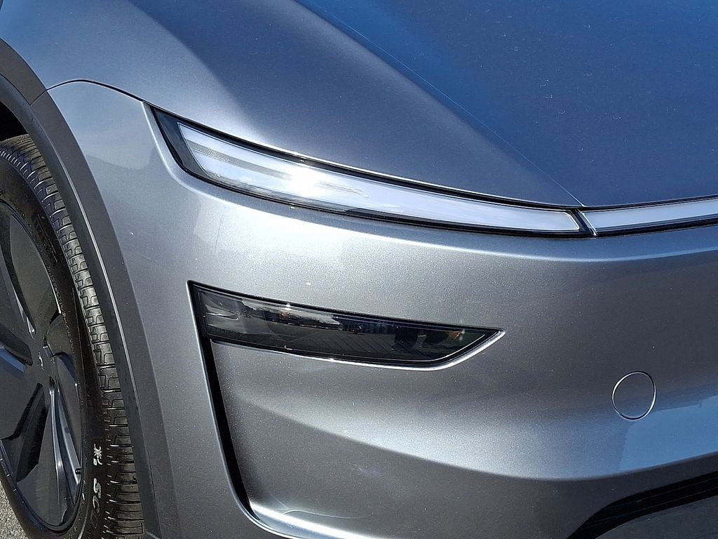 2026 Tesla Model Y Premium