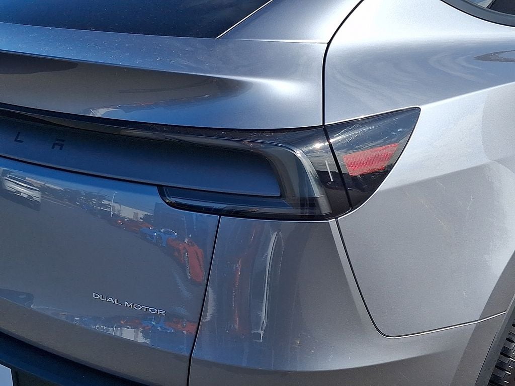 2026 Tesla Model Y Premium