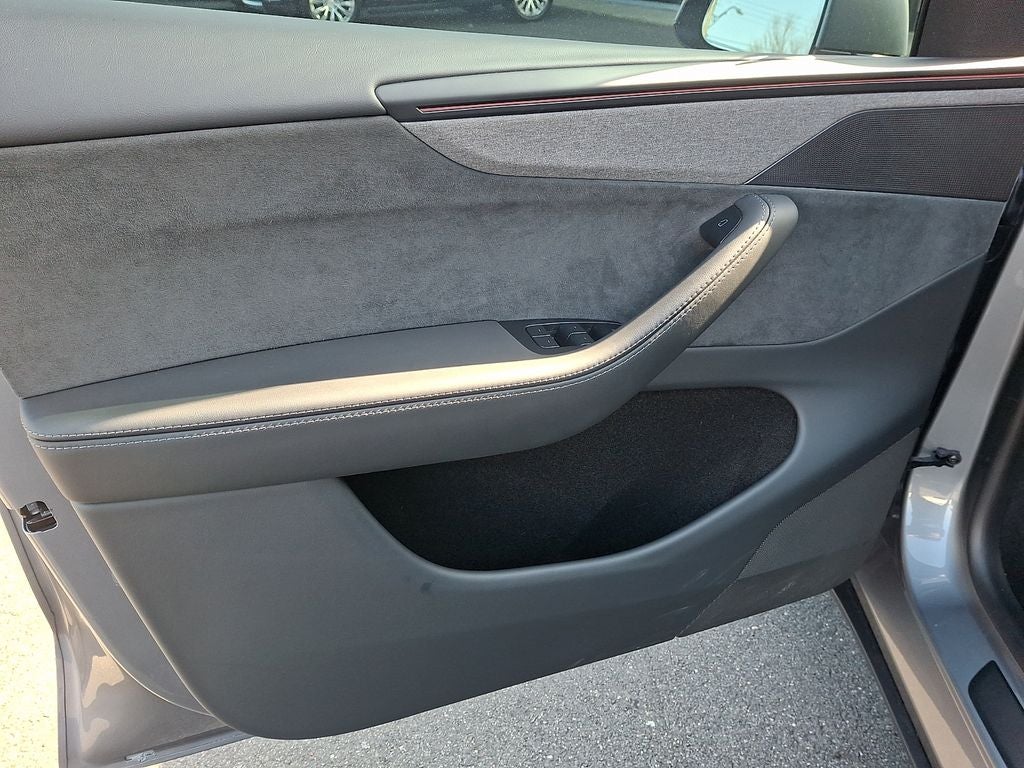 2026 Tesla Model Y Premium