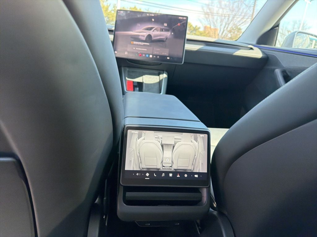 2026 Tesla Model Y Premium