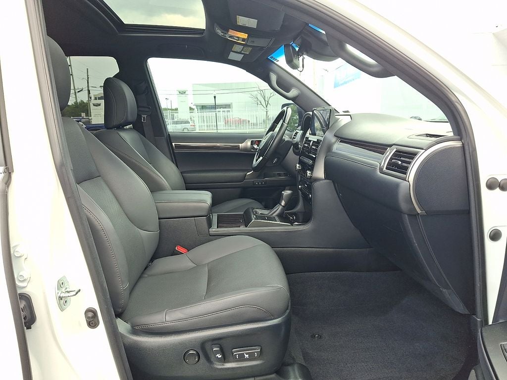 2023 Lexus GX 460