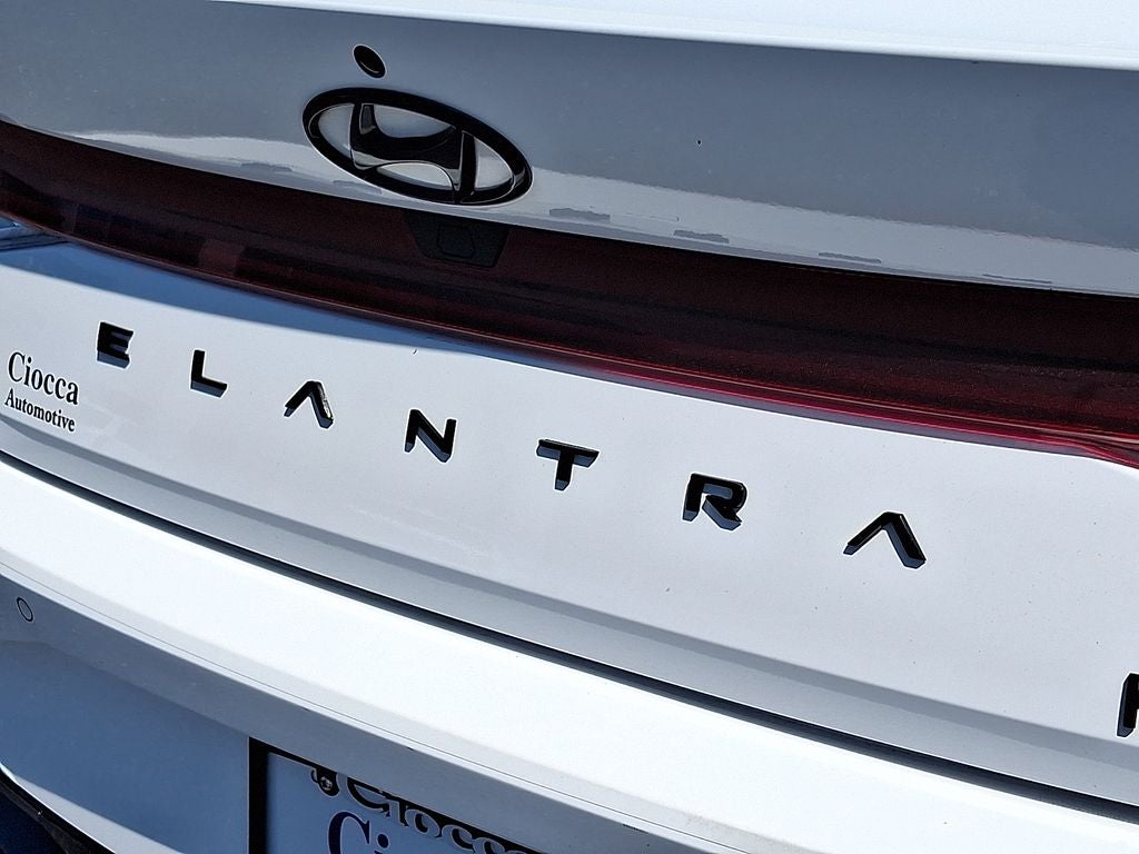 2023 Hyundai Elantra Hybrid Limited