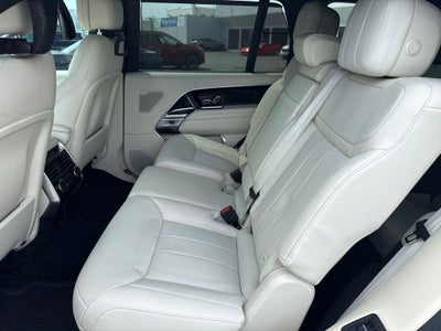 2026 Land Rover Range Rover SE LWB
