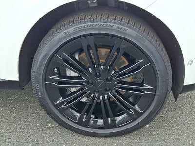 2026 Land Rover Range Rover SE LWB