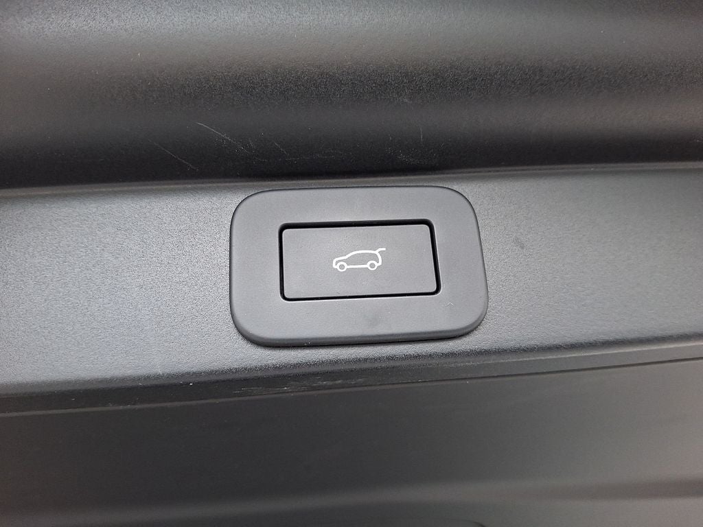 2026 Land Rover Range Rover SE LWB