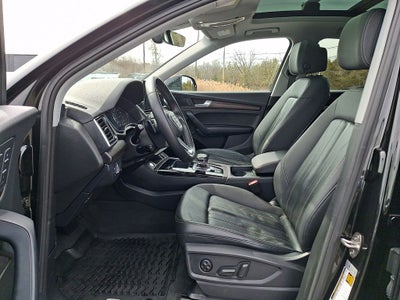 2023 Audi Q5 45 S line Premium quattro
