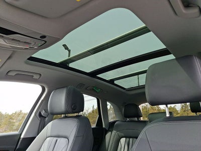 2023 Audi Q5 45 S line Premium quattro