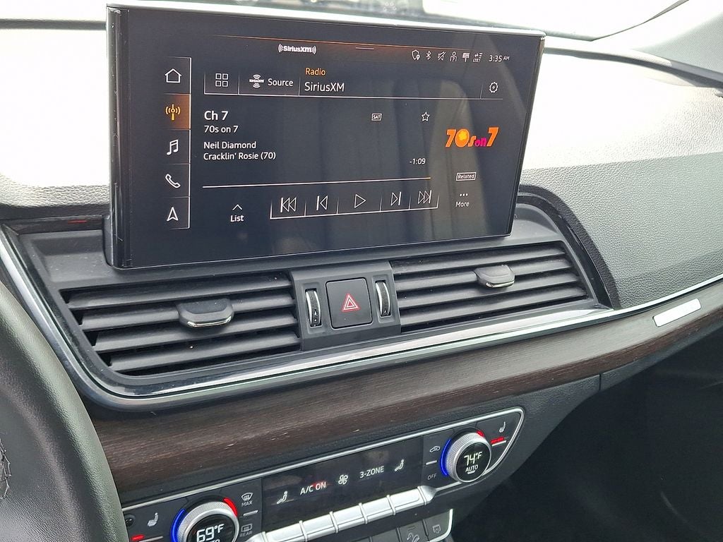 2023 Audi Q5 45 S line Premium quattro