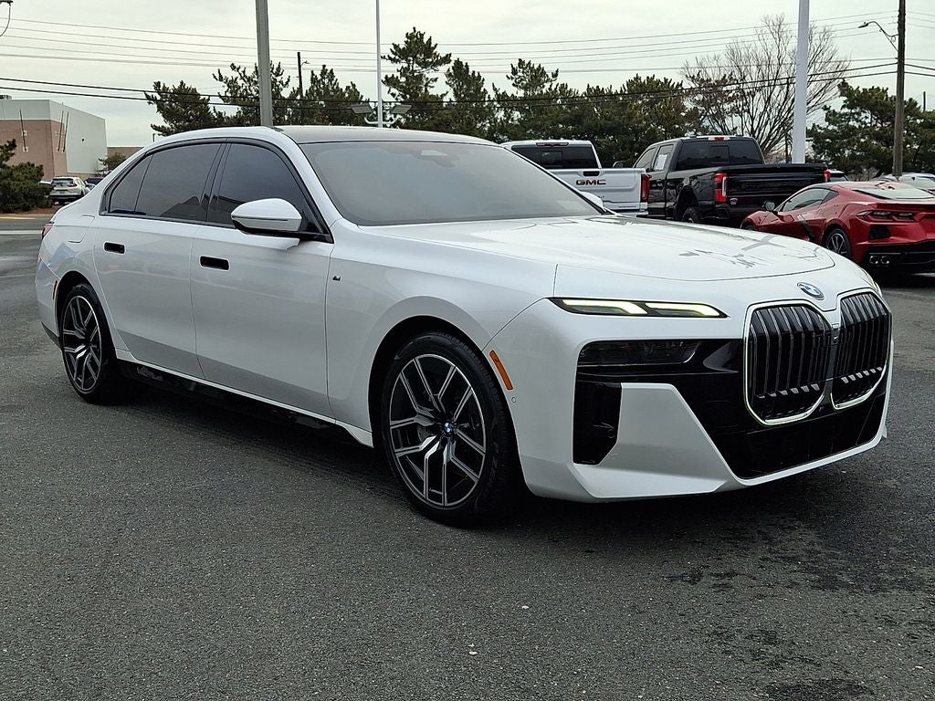 2023 BMW 7 Series 760i xDrive