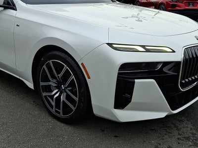 2023 BMW 7 Series 760i xDrive