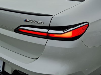 2023 BMW 7 Series 760i xDrive