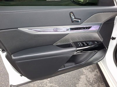 2023 BMW 7 Series 760i xDrive