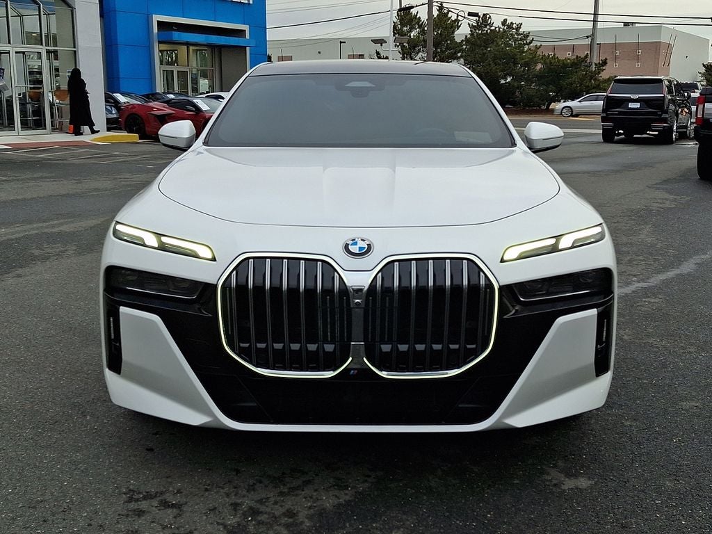 2023 BMW 7 Series 760i xDrive