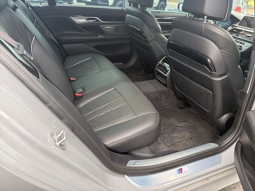 2018 BMW 7 Series 750i
