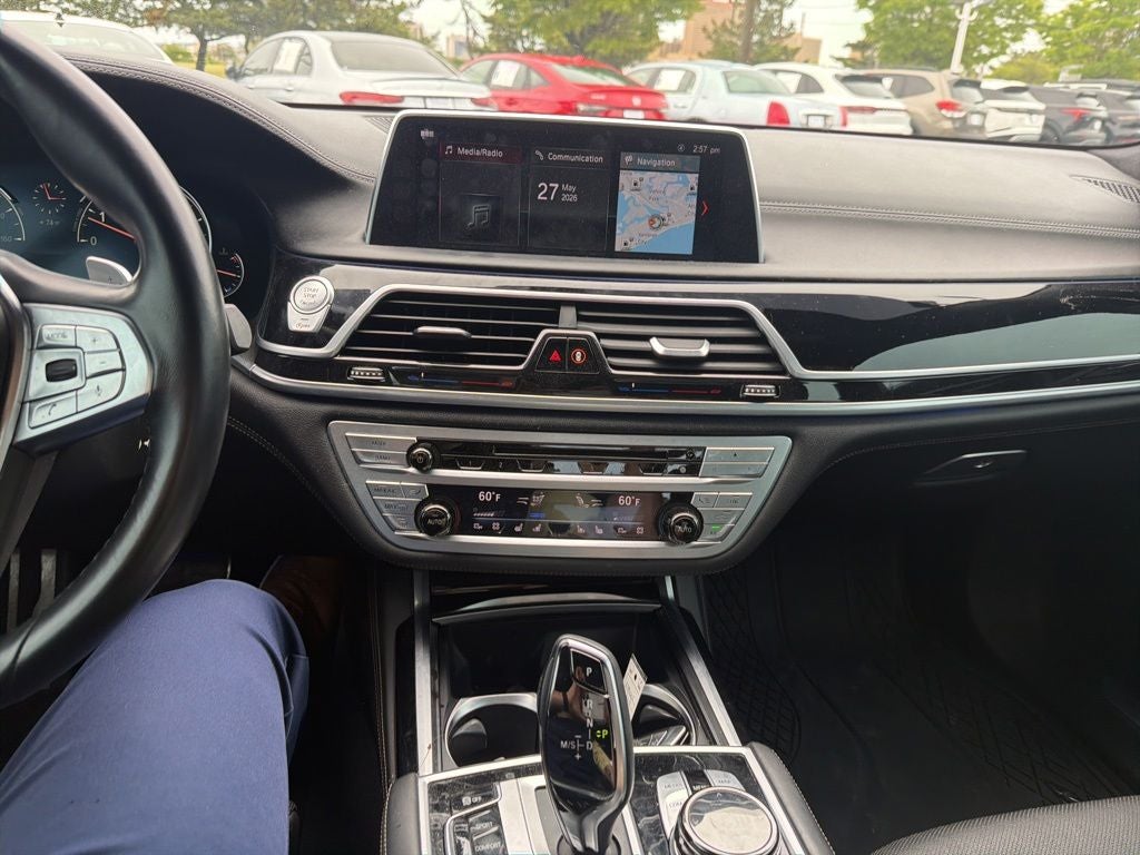 2018 BMW 7 Series 750i