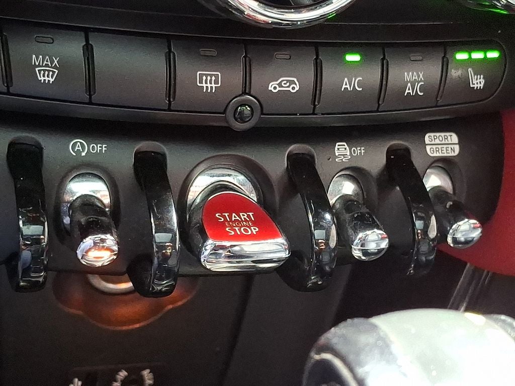 2018 MINI John Cooper Works Base