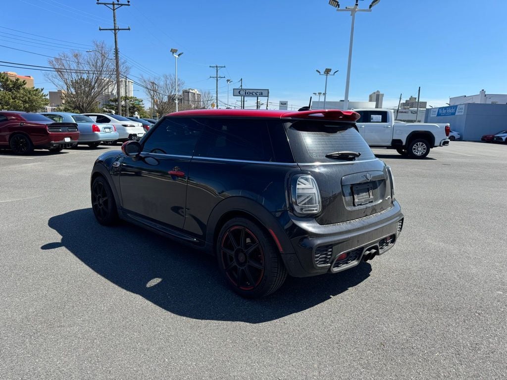 2018 MINI John Cooper Works Base