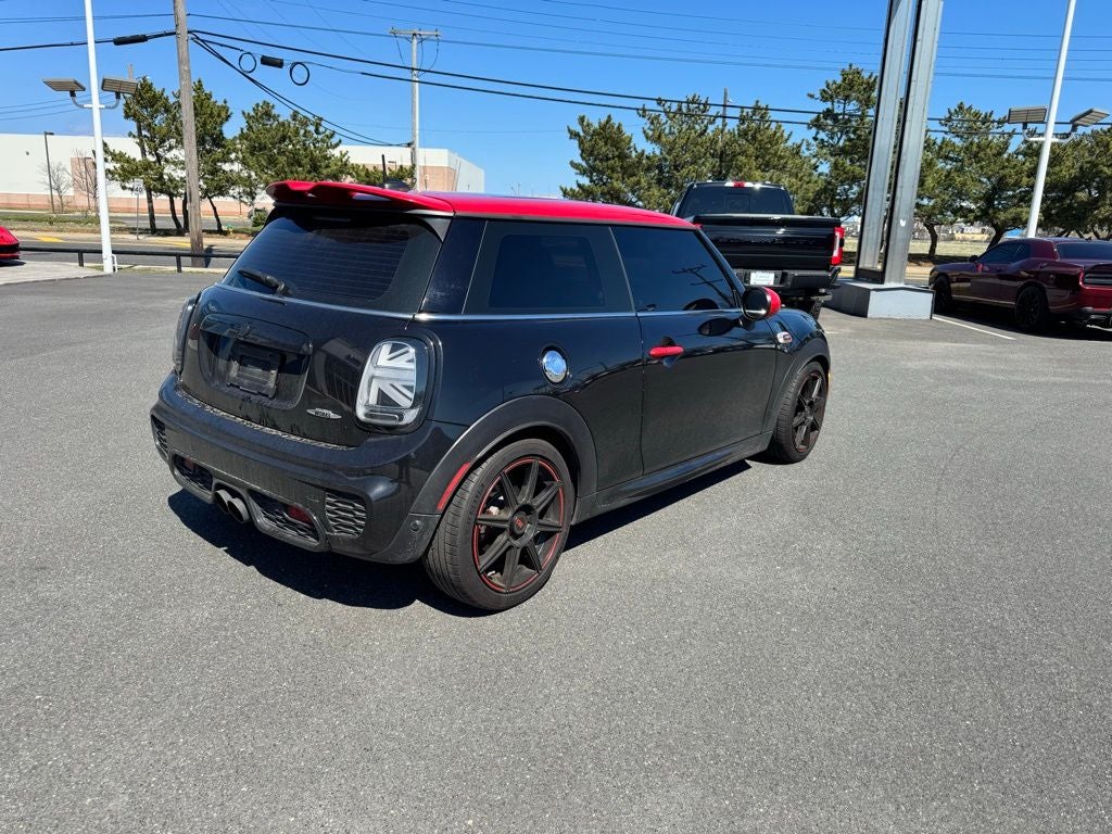 2018 MINI John Cooper Works Base