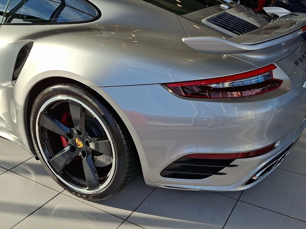 2018 Porsche 911 Turbo