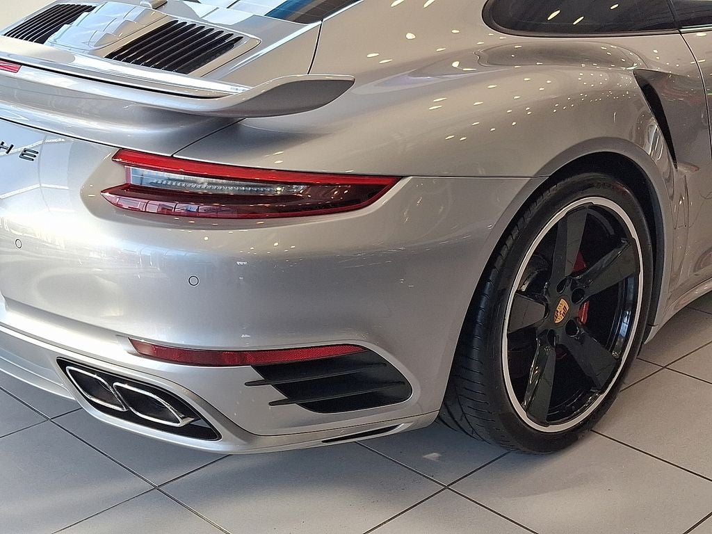 2018 Porsche 911 Turbo