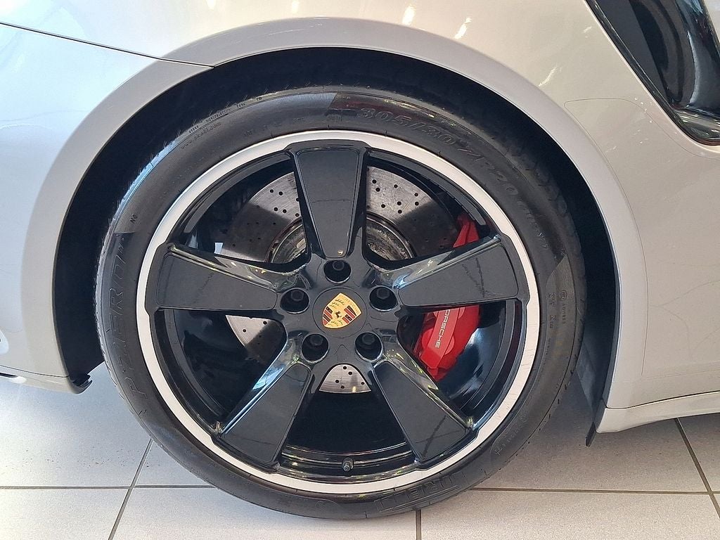 2018 Porsche 911 Turbo