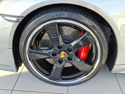 2018 Porsche 911 Turbo