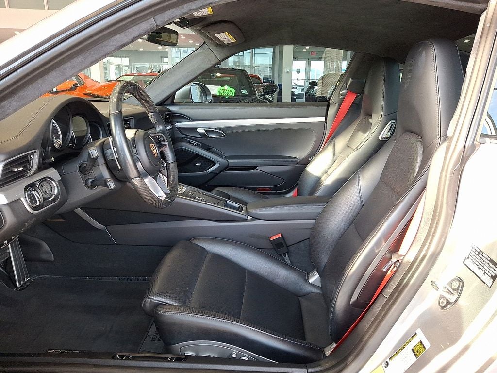 2018 Porsche 911 Turbo