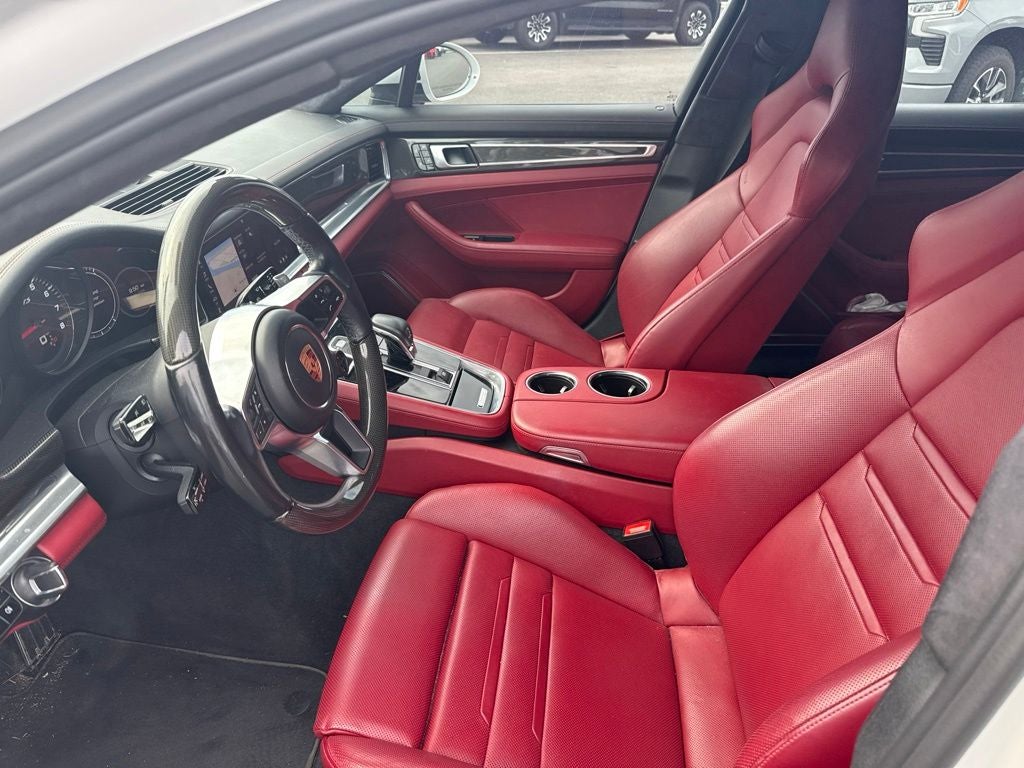 2019 Porsche Panamera GTS
