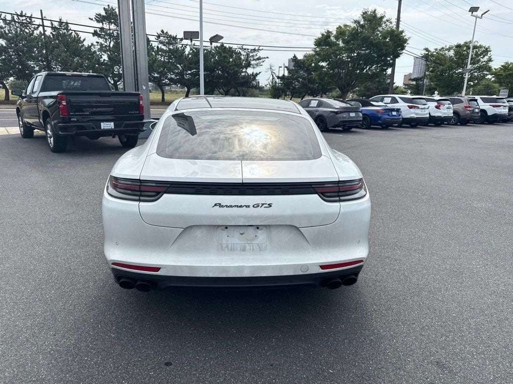 2019 Porsche Panamera GTS