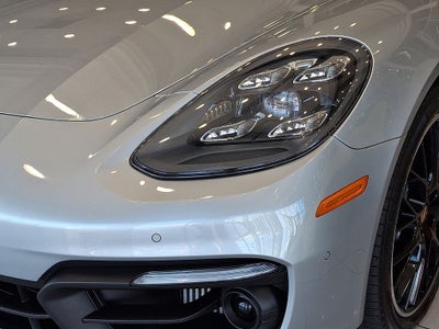 2023 Porsche Panamera 4