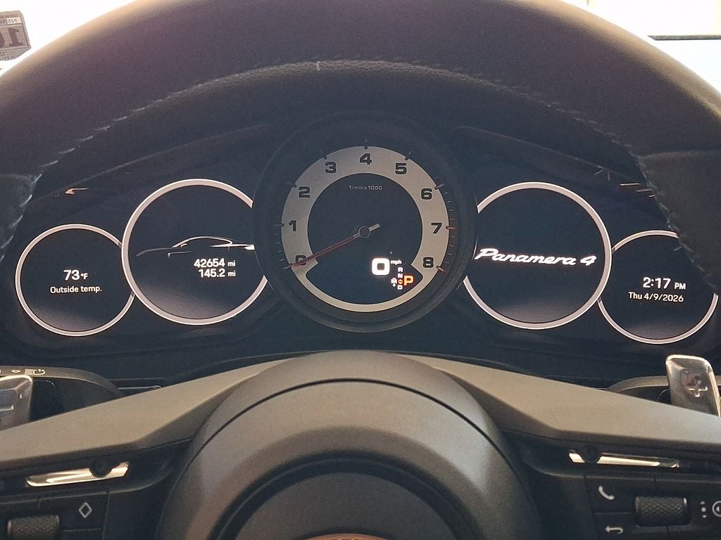 2023 Porsche Panamera 4