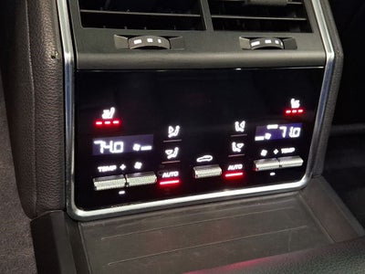 2023 Porsche Panamera 4