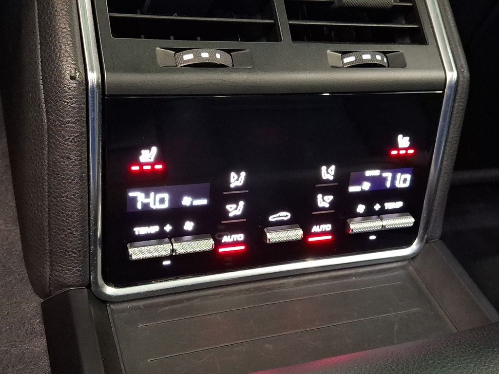 2023 Porsche Panamera 4