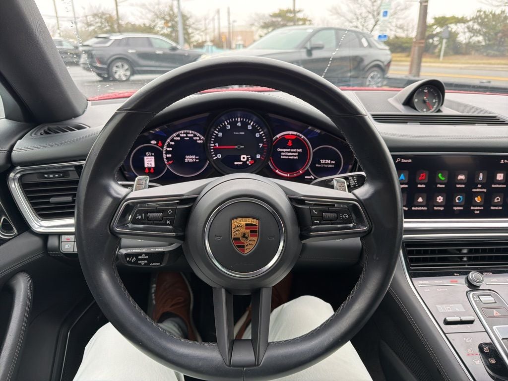 2022 Porsche Panamera 4
