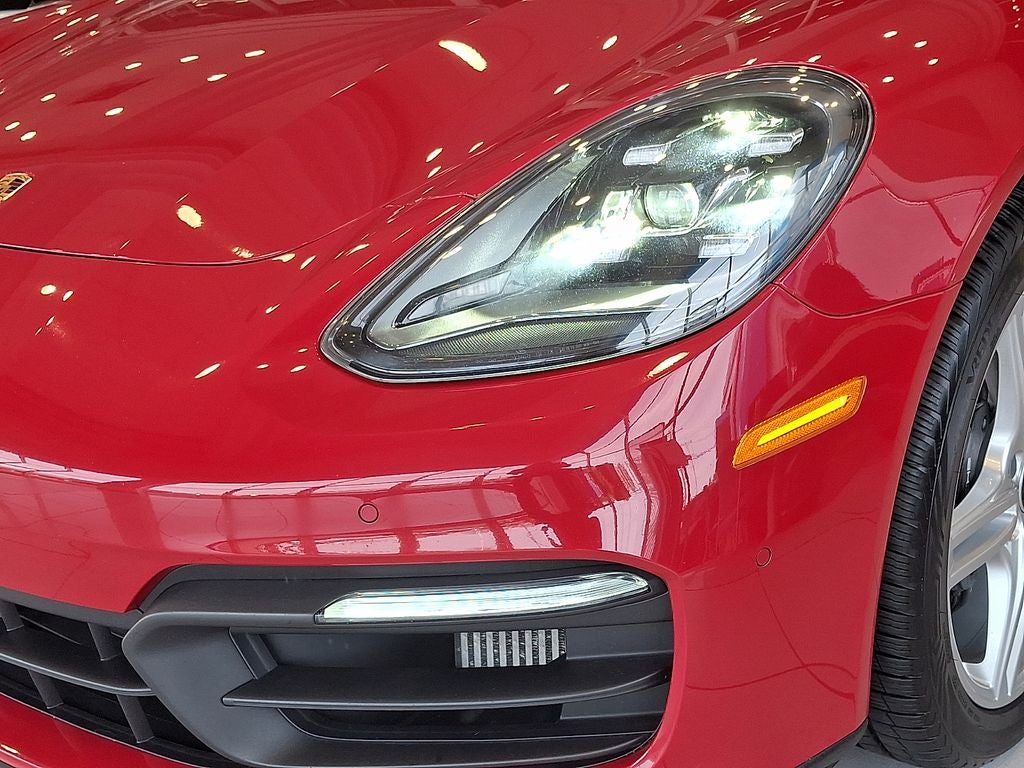 2022 Porsche Panamera 4